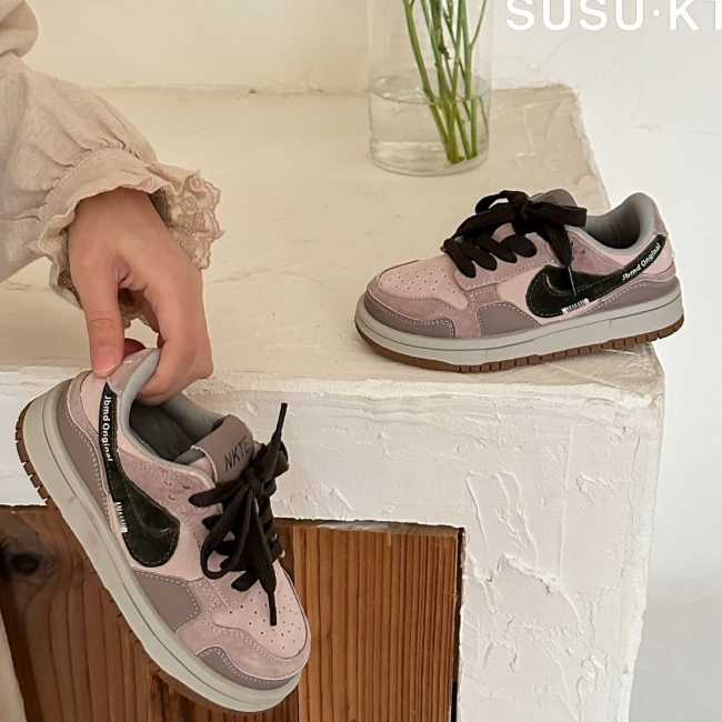 Girls' leather sneakers 