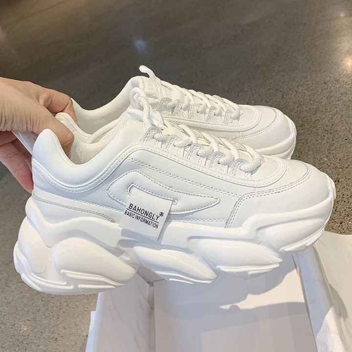 Women's shoes