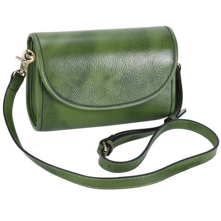Women's shoulder bag made of natural cowhide 