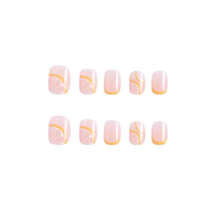 elegant fingernails 