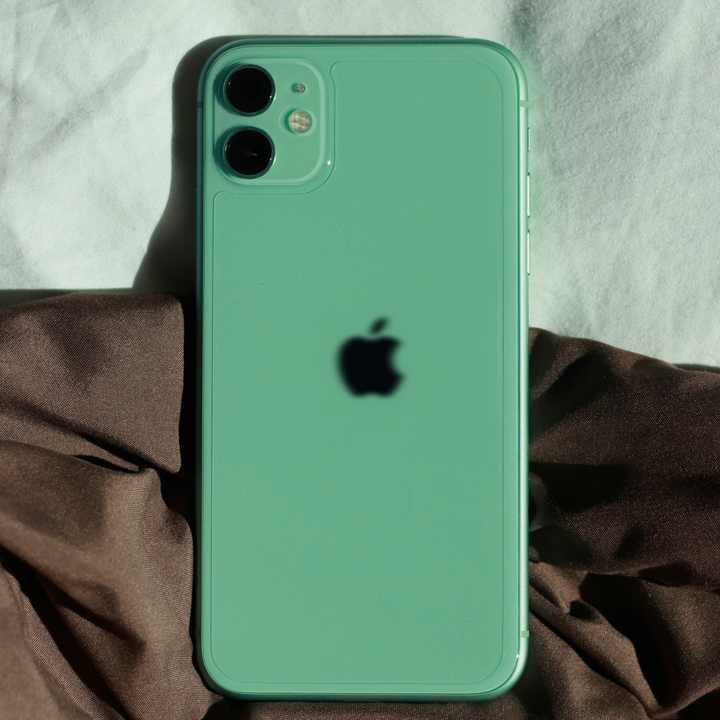 Phones, iPhone 