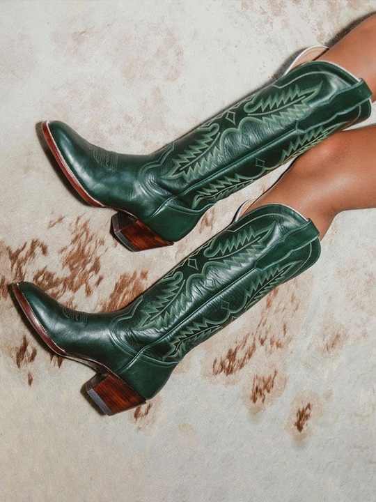 Women's shoes