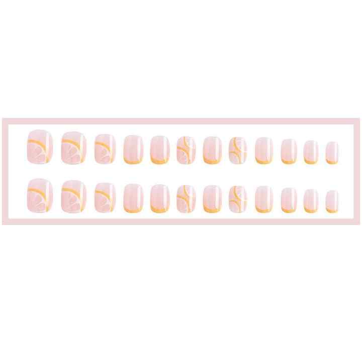 elegant fingernails 