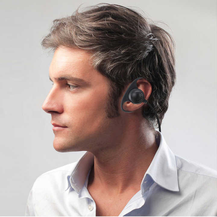 wired earphones 