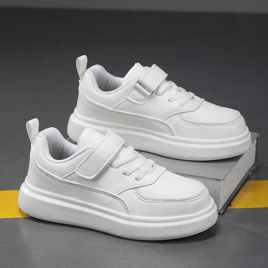 lightweight sneakers 
