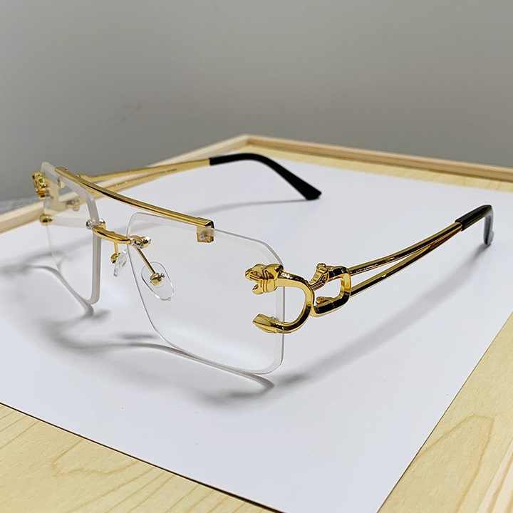 نظارات شمسيه جديدة