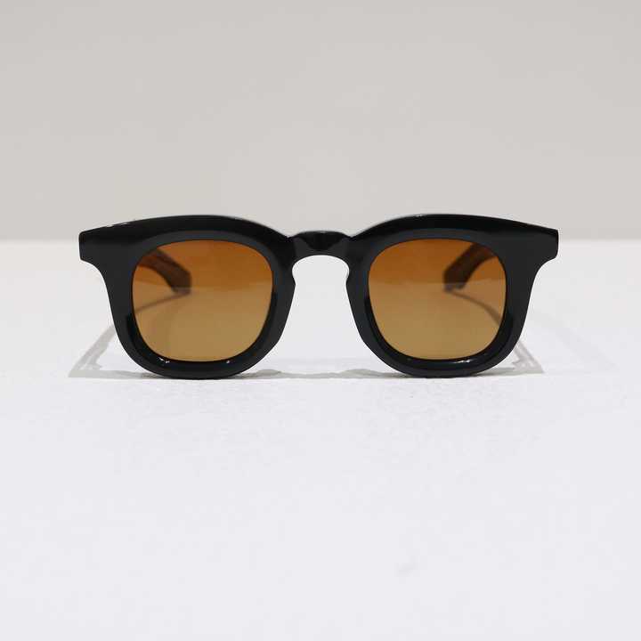 نظارات نسائية شمسيسه فاخره و كلاسيكيه - Luxury and classic women's sunglasses