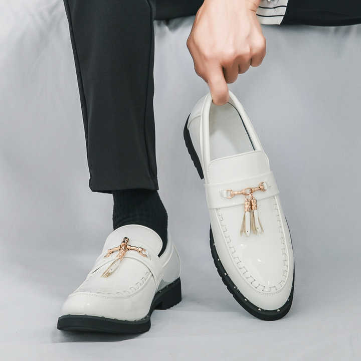 Men's shoes 