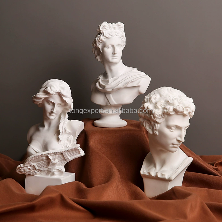 Sculpture for decorations 