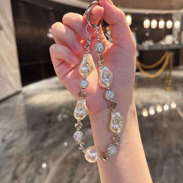Luxury Rhinestone Keychain 