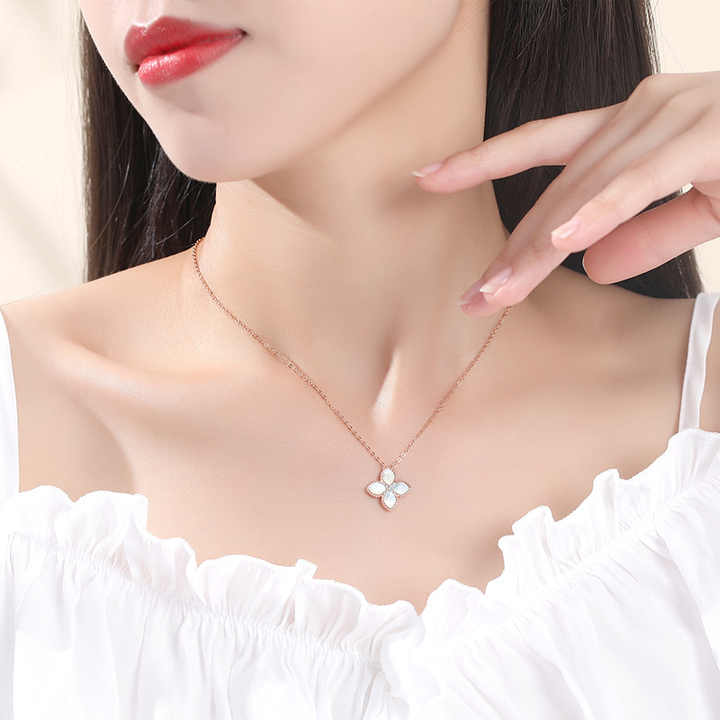 Luxury rose gold jewelry set