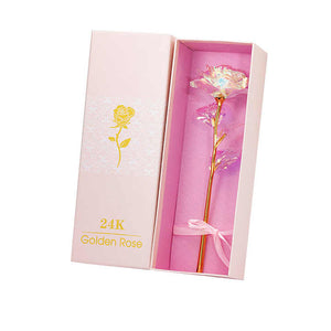 هدية عيد الحب الاصطناعي مطلي للعطلات . Artificial Valentine's Day Gift Plated for Holiday and