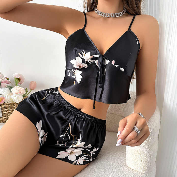 silk pajamas 