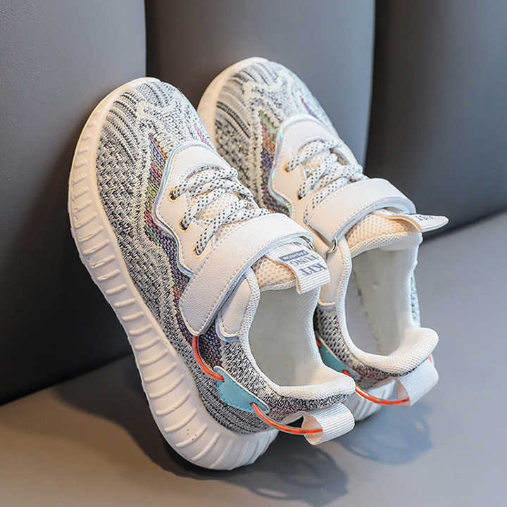 Children's casual sports shoes 