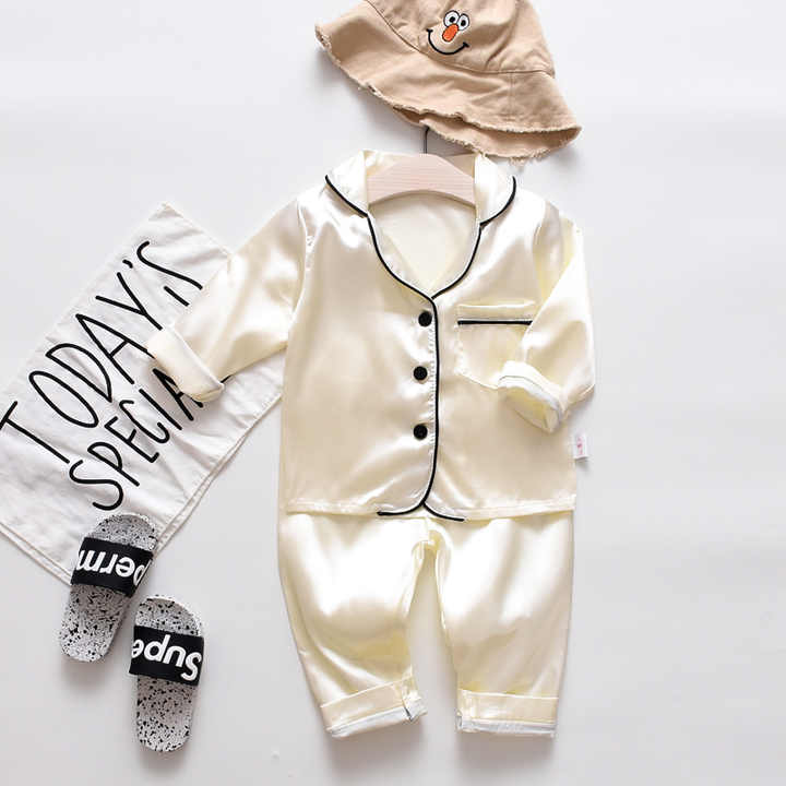 Children's long-sleeved night suit 