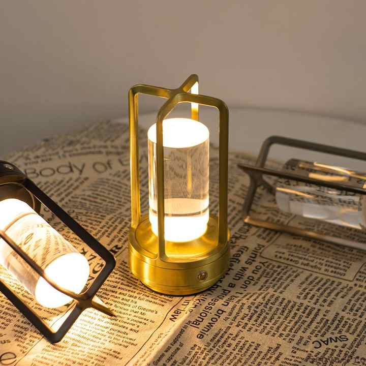 مصباح ديكور  طاولة فاخر قابل لإعادة .