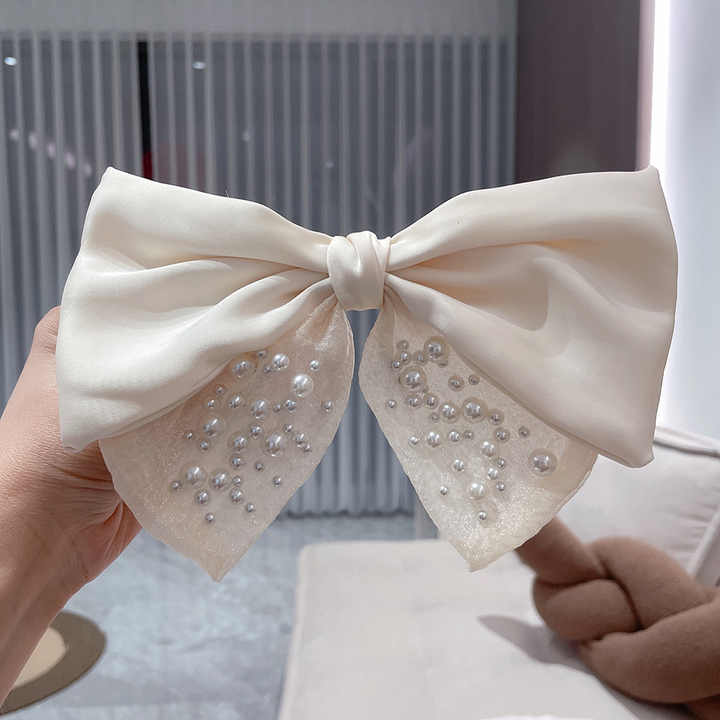 مستلزمات الشعر