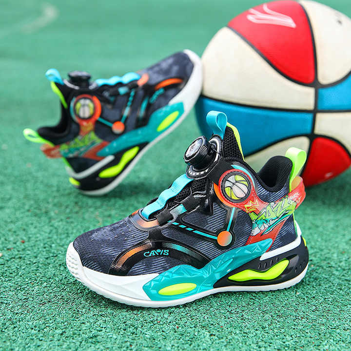 أحذية كرة السلة للأطفال ذات الرقبة . Kids High Top Basketball Shoes