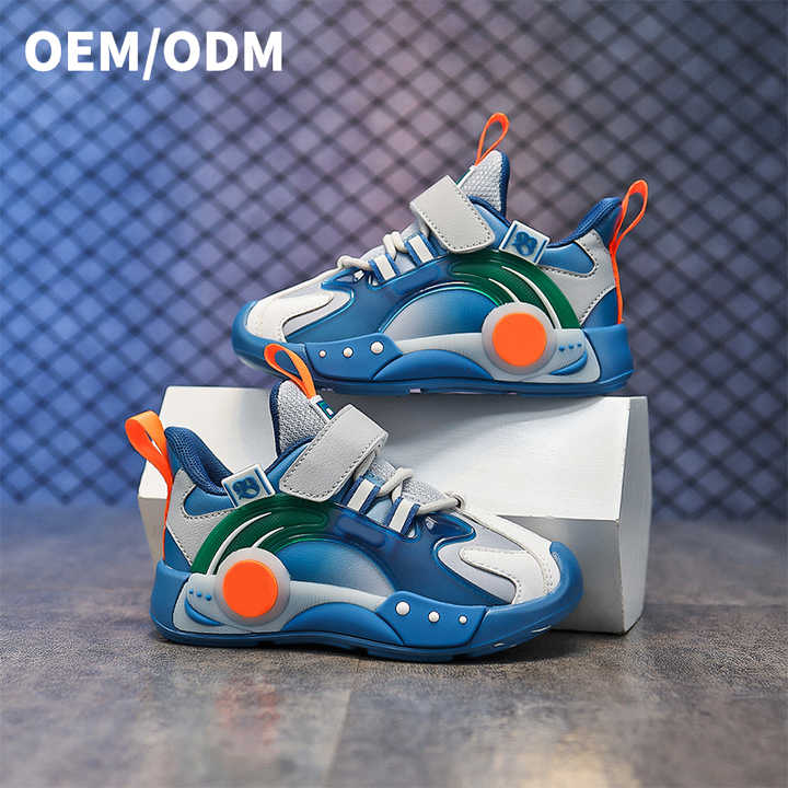 حذاء رياضي sneakers