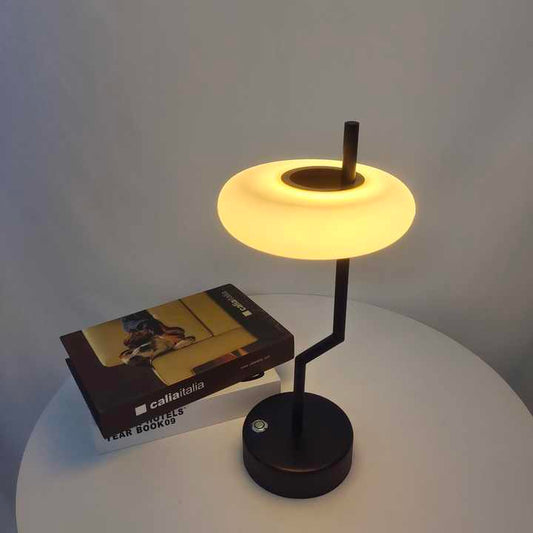 hotel table lamp 