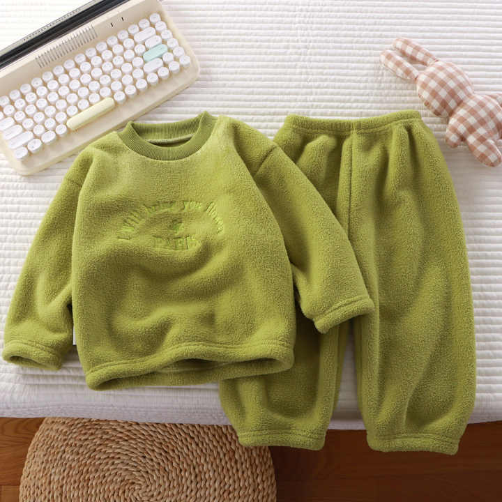 Long-sleeved children's pajamas 