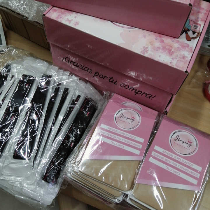 Custom Your Logo Wig Install Boxes Private Label. 