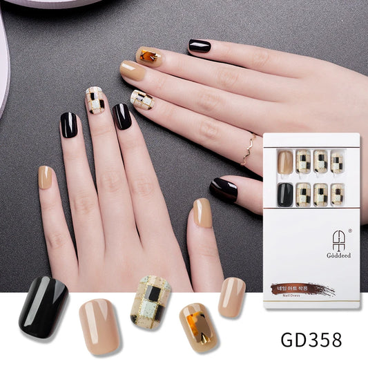 Artificial nails - fingernails