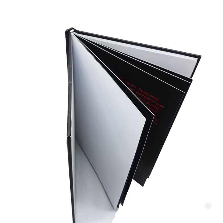 الأكثر مبيعًا كتب غلاف مقوى مخصصة كتيبات ورق . Best Selling Custom Hardcover Books High Quality Paper