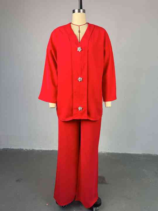 Latest women's set design