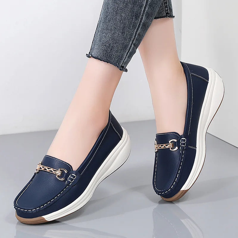 Women's casual shoes 