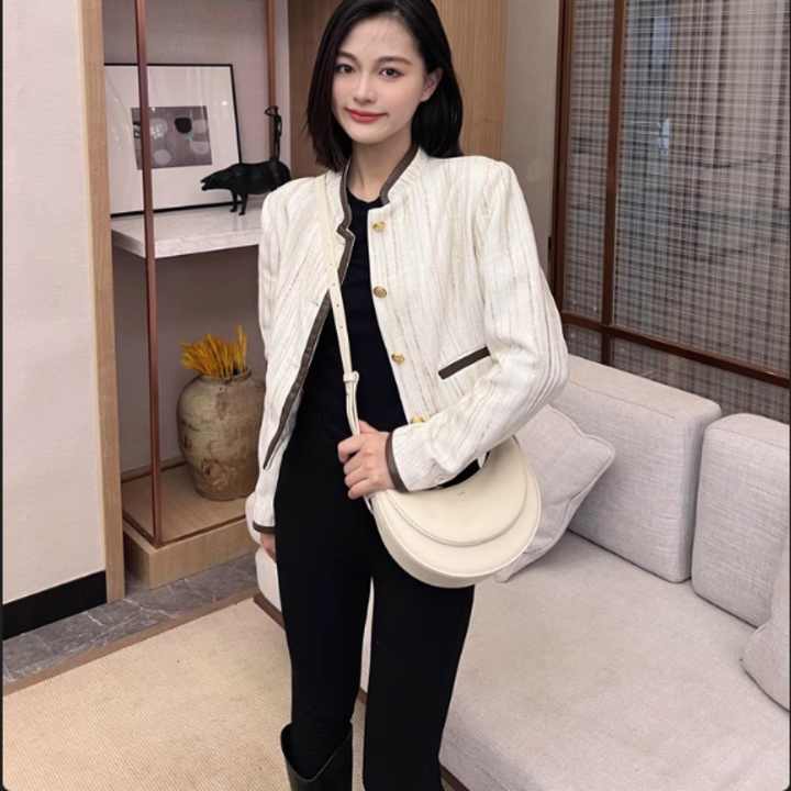 حقائب يد نسائية فاخرة من الجلد الأصلي مصممة خصيصًا للنساء