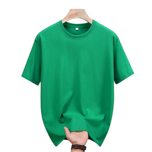 تيشيرتات رياضية كبيرة الحجم . Men's and Women's Plus Size Sports