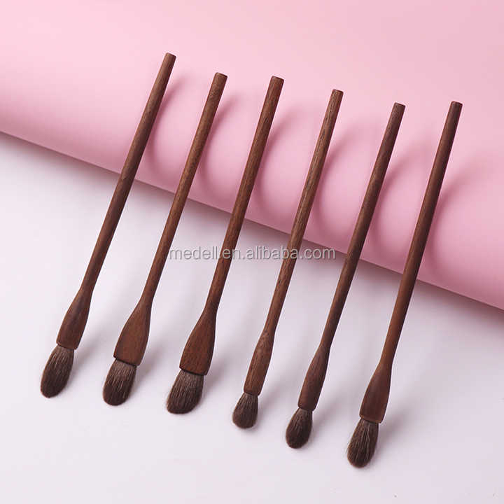 Makeup Brush Set مجموعة فرش مكياج ظلال العيون المصنوعة يدويًا
