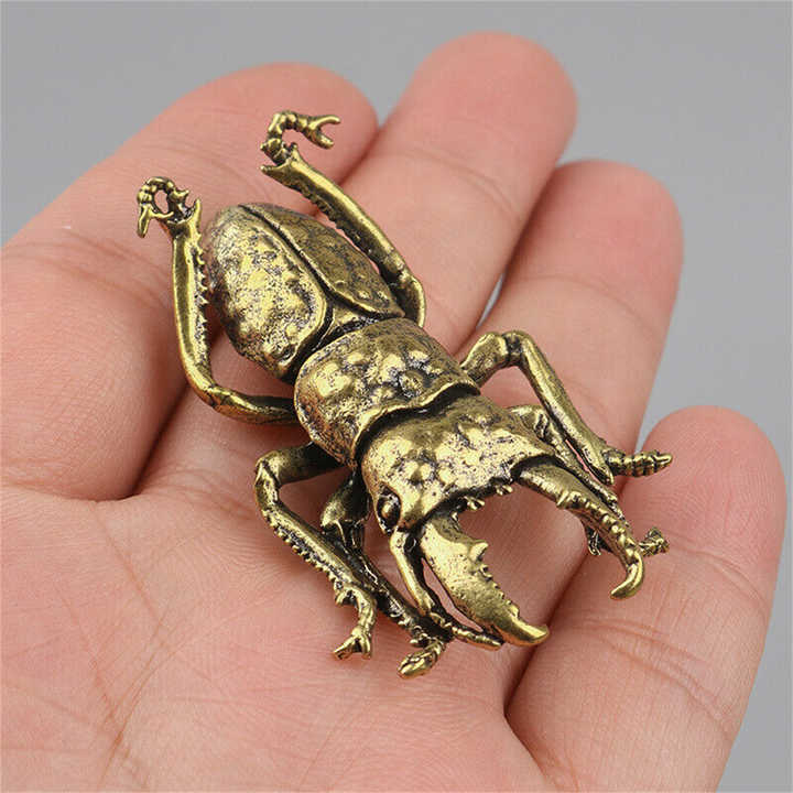 Animal Accessories - Insect Statue 