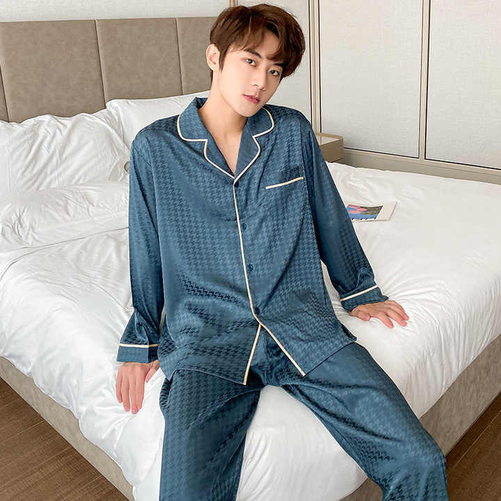 Men's Long Sleeve Sleepwear for Spring and Autumn 