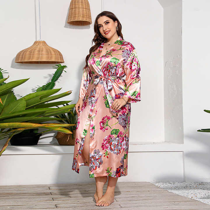 Women's sleepwear 