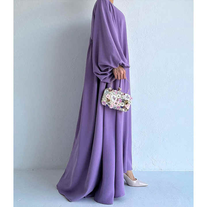 طقم مكون من قطعتين عباية بأكمام طويلة ,Two-piece set, long-sleeved abaya