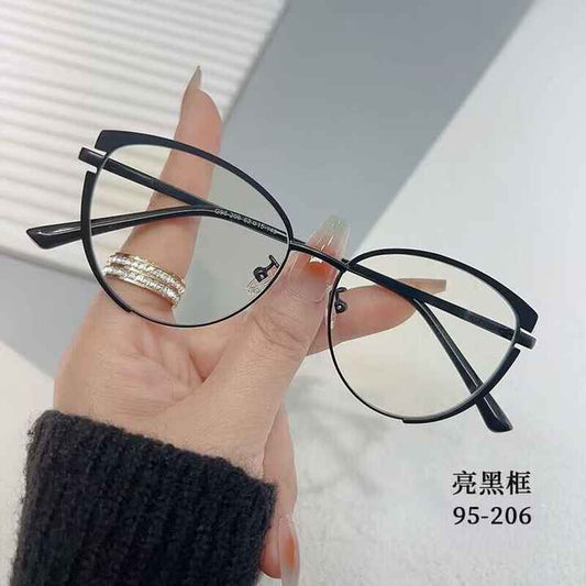 Modern metal frames 