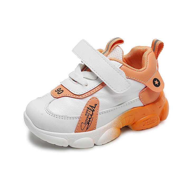 أحذية رياضية جديدة للأولاد والبنات للربيع والخريف . New Spring Autumn Boys Girls Sneakers Soft Sole Toddler