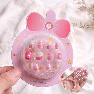 Cute artificial nails for kids - hand nails 