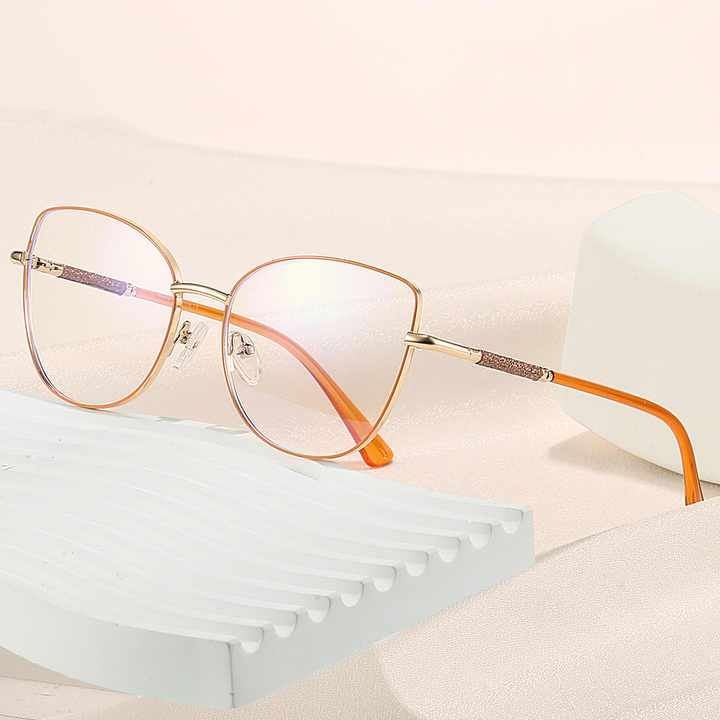 نظارات شمسيه نسائيه