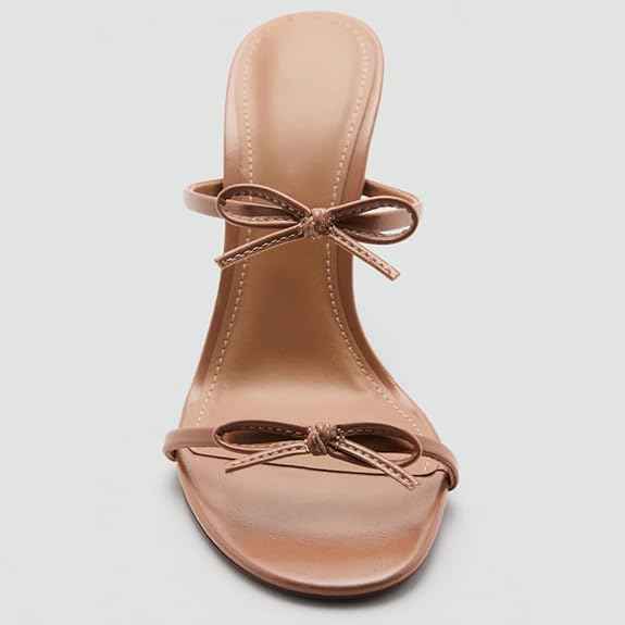 كعب نسائي عالي الجودة وفاخر