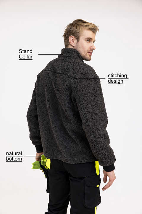 قمصان رجالي بربري أساسية