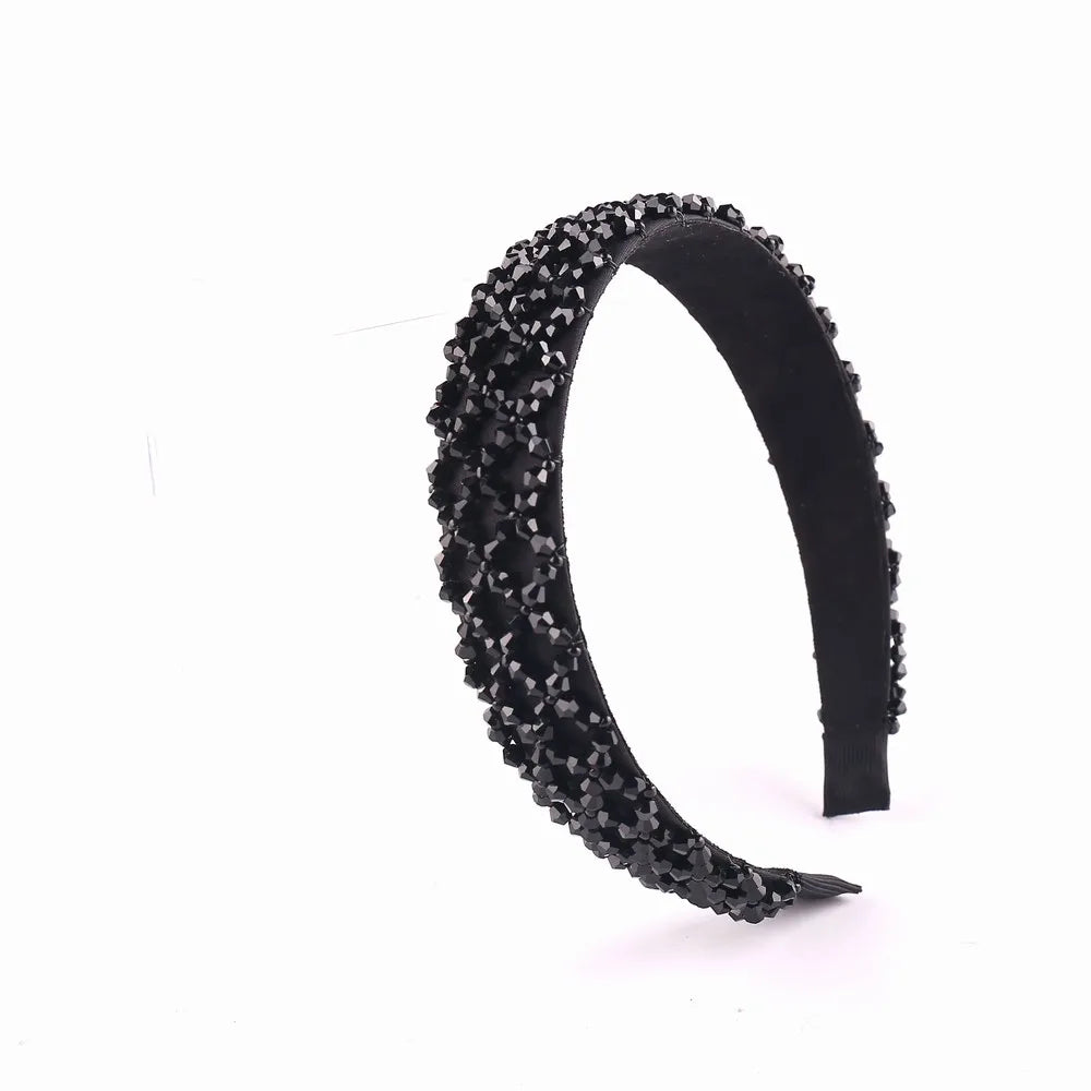 اطواق شعر  رأس نسائية