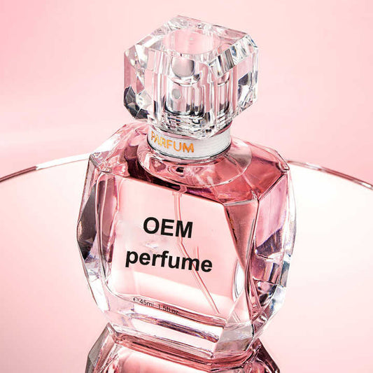 Long-lasting oud perfume 