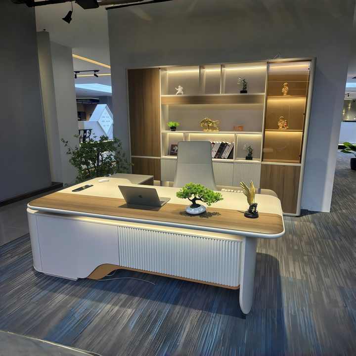 أثاث مكتب تنفيذي فاخر وعصري