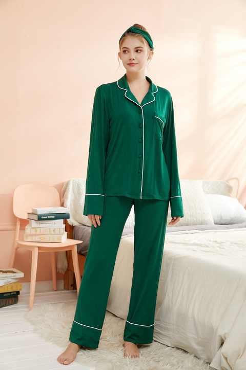 custom pajamas . بيجامة مخصصة