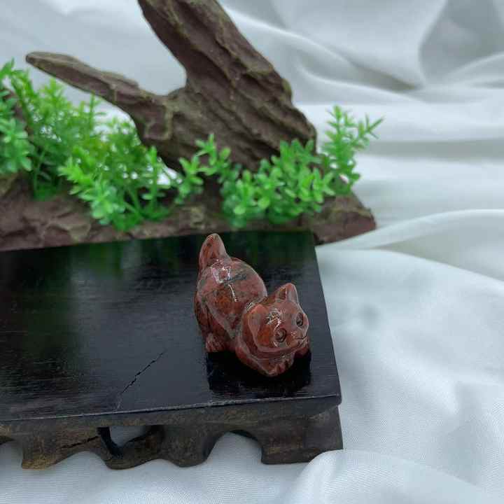 Small inch cute gemstones. Animal accessories. 