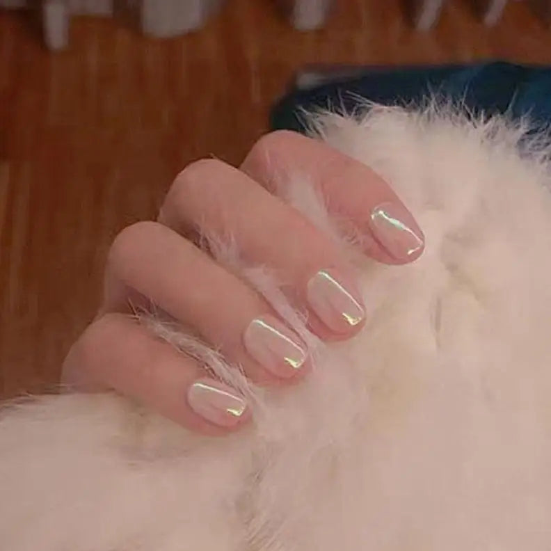 nails - fingernails 