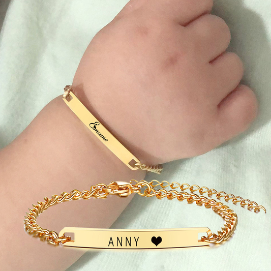 Personalized bracelet with baby's name 